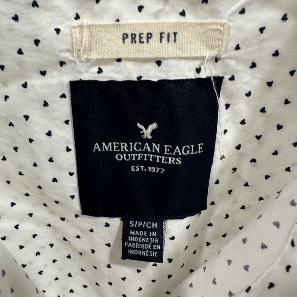American Eagle Heart Pattern‎ Button Up Top Size L - Picture 2 of 5